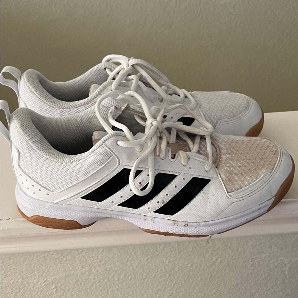 Adidas White volleyball shoes